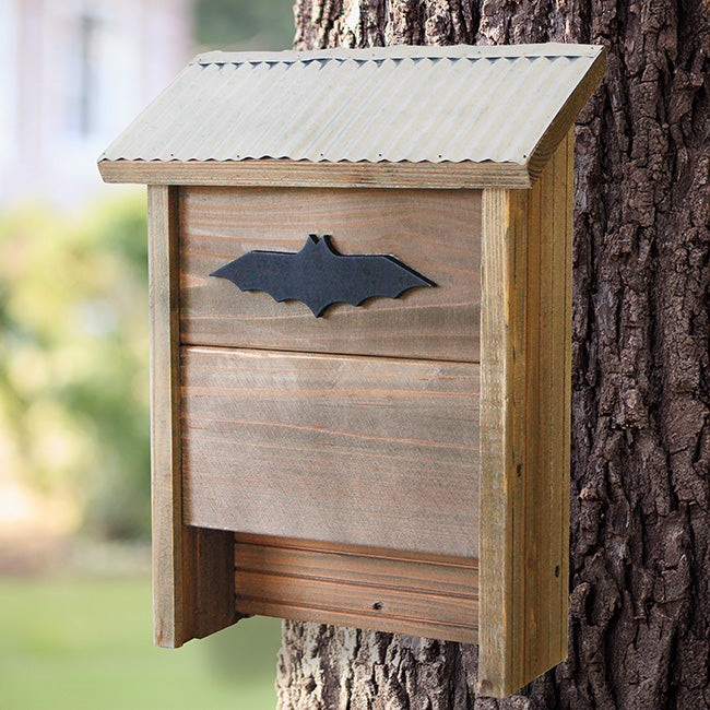 Woodlink Rustic Farmhouse Large Bat House, 25 bats